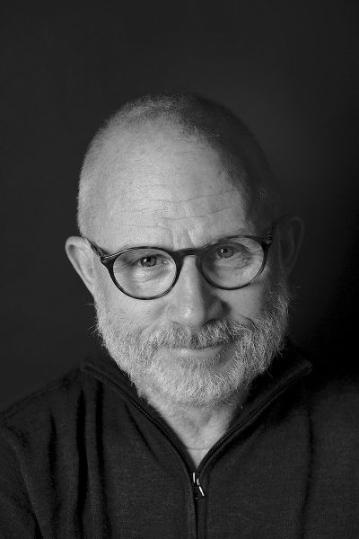 Portrete Razvan-12 med an G