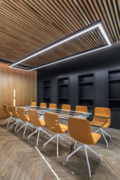 byronic_masa_conferinte