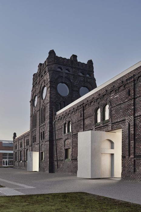 final_kwk-promes-plato-contemporary-art-gallery-03-jakub-certowicz