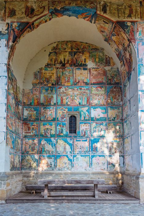 text1_shutterstock_2617231107