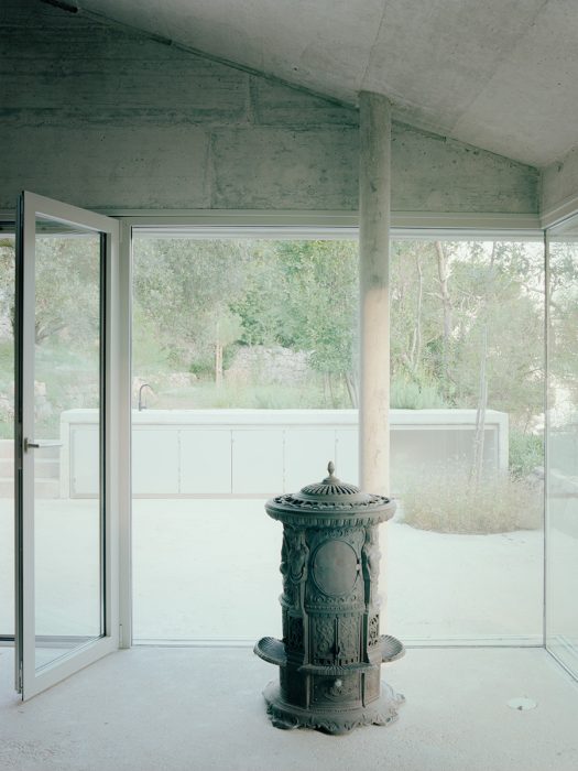 text2_SIMONE BOSSI © 2025-1016