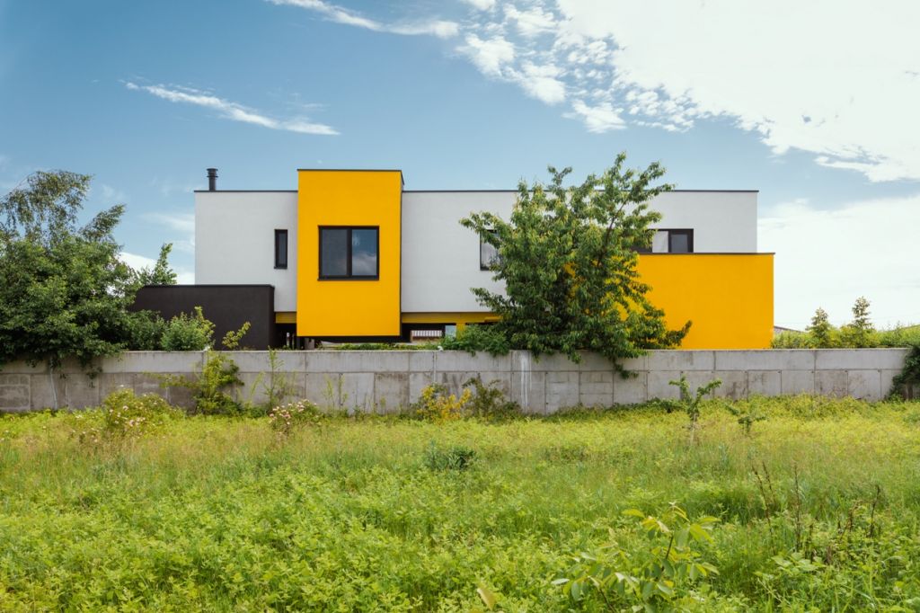 Compoziție abstractă. Flight House, un proiect Răzvan Bârsan + Partners