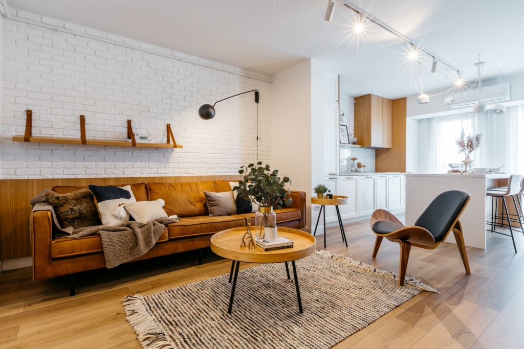 Modern Country în inima Clujului. Interior B2 by Atelier UnuPlusUnu