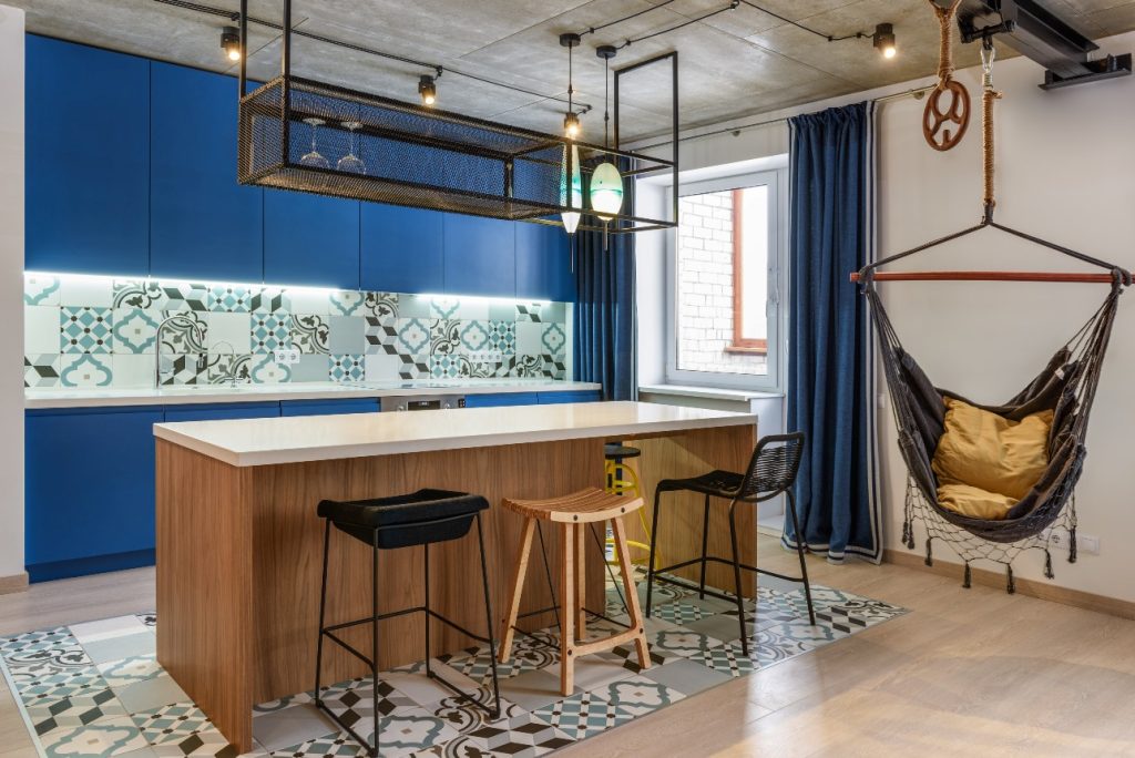 Un neconvenţional loft pentru doi la Kyiv