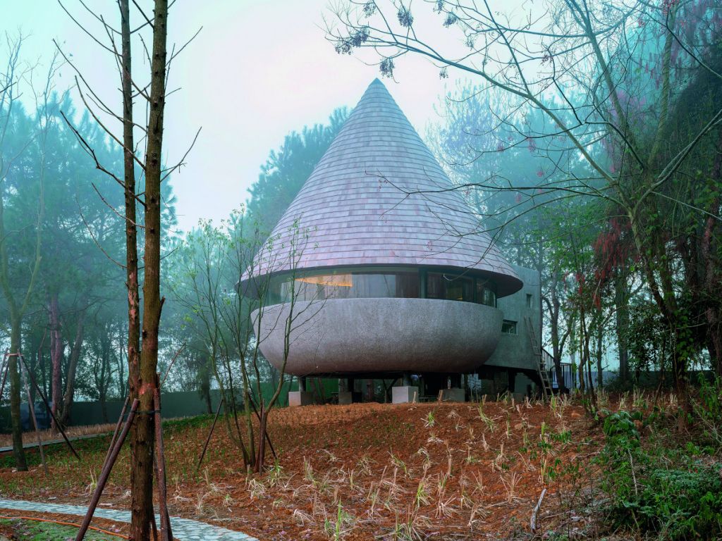 Mai aproape de imperfecta perfecțiune a naturii în ritm wabi-sabi: The Mushroom, China