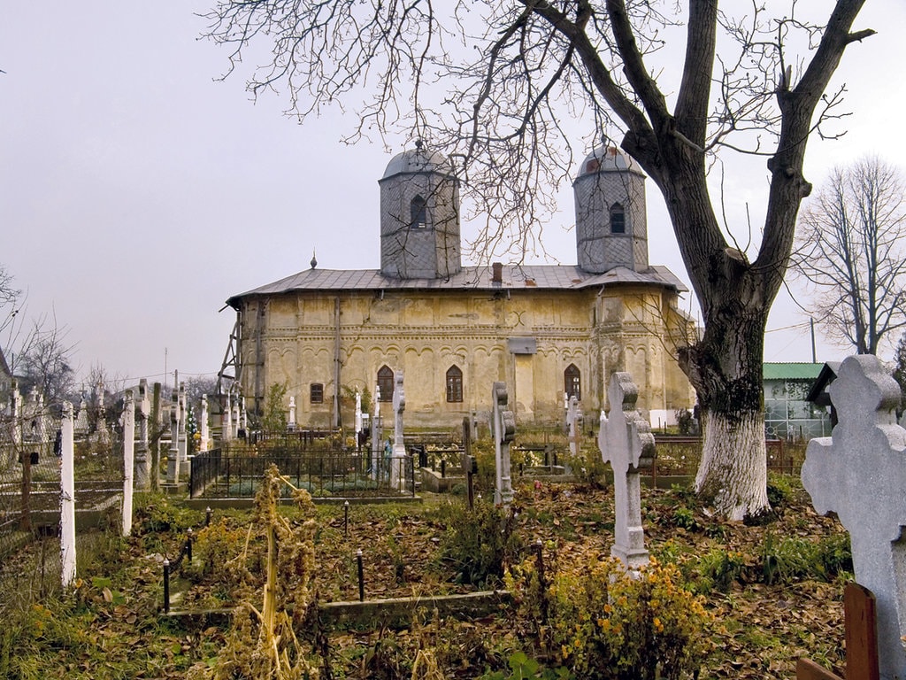 Biserica de la Săcuieni, Dâmboviţa