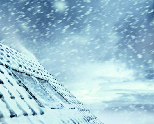 Întreţinerea ferestrelor de mansardă în sezonul rece