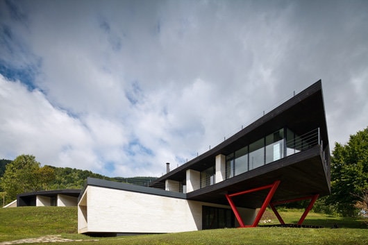 Piastrelle şi Igloo Media invită arhitecţii la prezentarea Catalogului Anualei de Arhitectură Bucureşti 2011