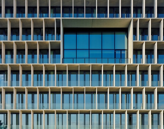 Despre INGLASS 2012 şi despre sustenabilitatea arhitecturii, cu Şerban Ţigănaş