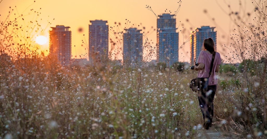 CONCURS ÎNCHIS: Câștigă un loc la atelierul de Fotografie urbană organizat de Fundația Calea Victoriei și volumul  igloobooks „Cum se studiază viața urbană”