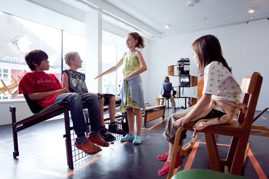 Expoziţia “Flying Classrooms. We are creating Schools”