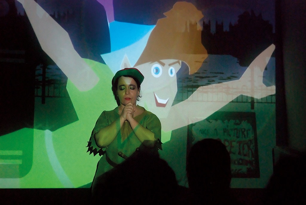 Peter Pan, (sindr)omul  „frumos şi luminos”, la Scrie Despre Tine