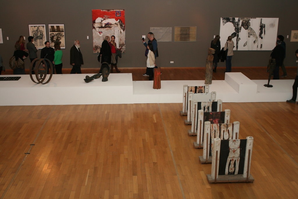 Artele vizuale și recuperarea istoriei recente a României