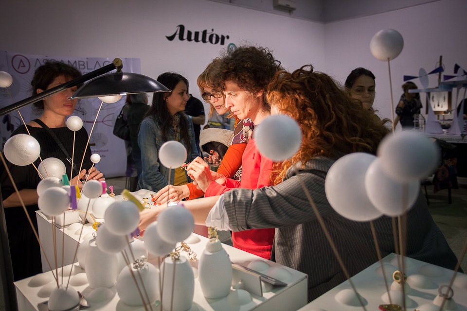 AUTOR: O 9 ediţie de succes