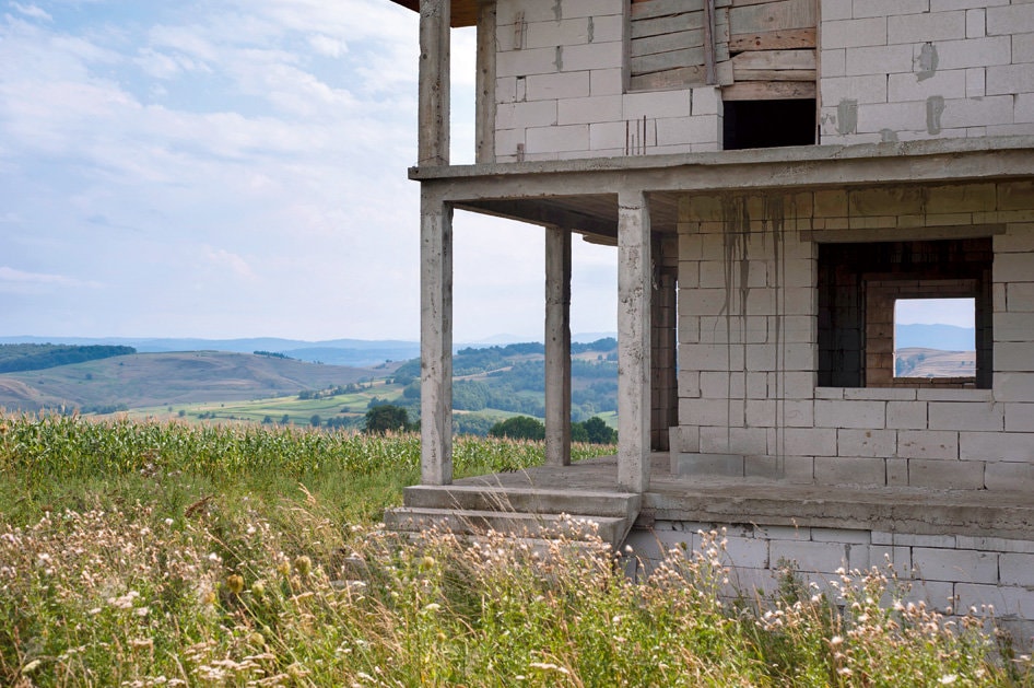 Mândrie şi Beton. De vorbă cu Petruţ Călinescu şi Ioana Hodoiu