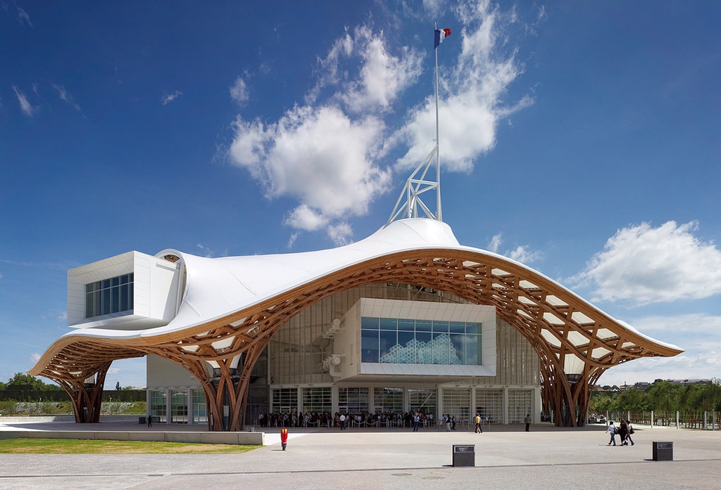 Pritzker 2014 pentru Shigeru Ban