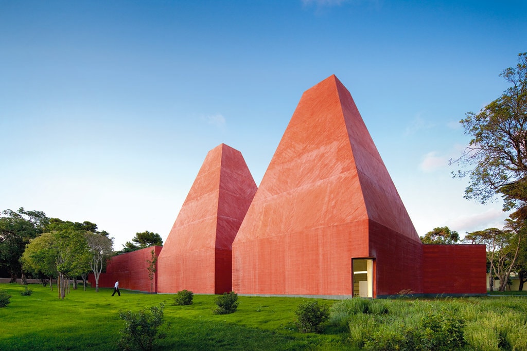 Casa das Historias – Muzeul Paula Rego