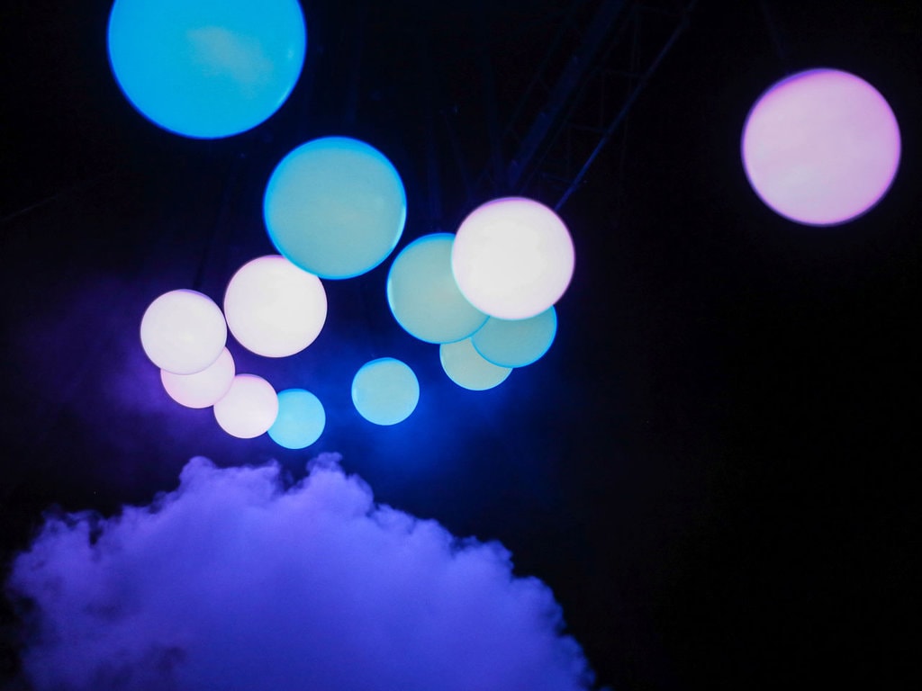 Spotlight – Large Pendulum Wave