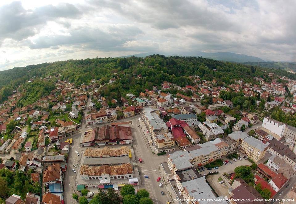 Motor! Se filmează...la FILMEDIADOX!
