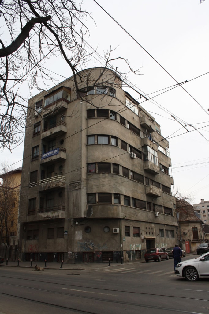 A locui în Bucureşti, cu Marcel Iancu