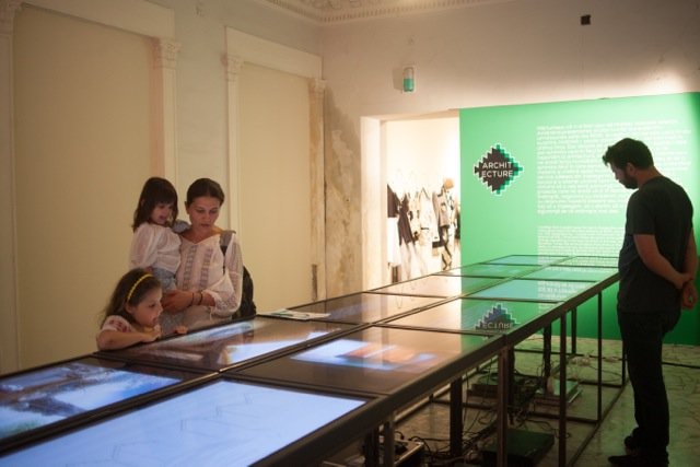 Architecture Hunting la Palat!