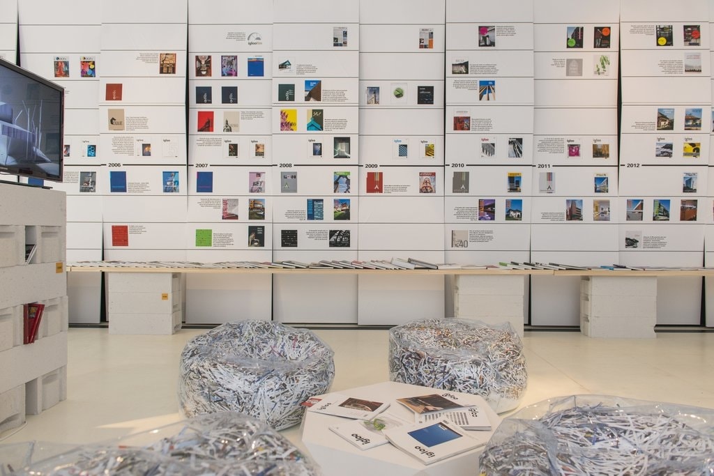 Expoziţie de arhitectură şi publicistică de arhitectură Igloo 13 ani, la Galateca