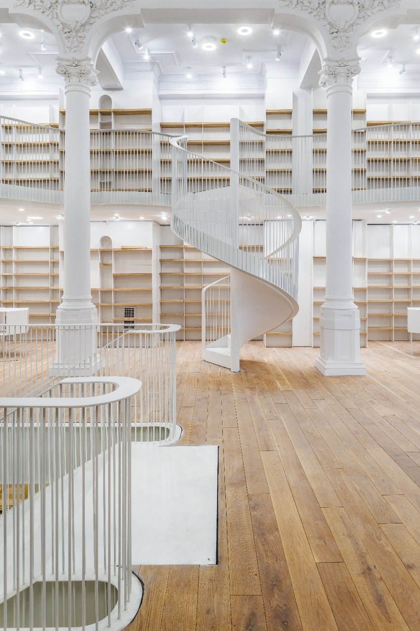 Cărturești Carusel: o nouă librărie Cărturești se deschide în centrul istoric al Bucureștiului