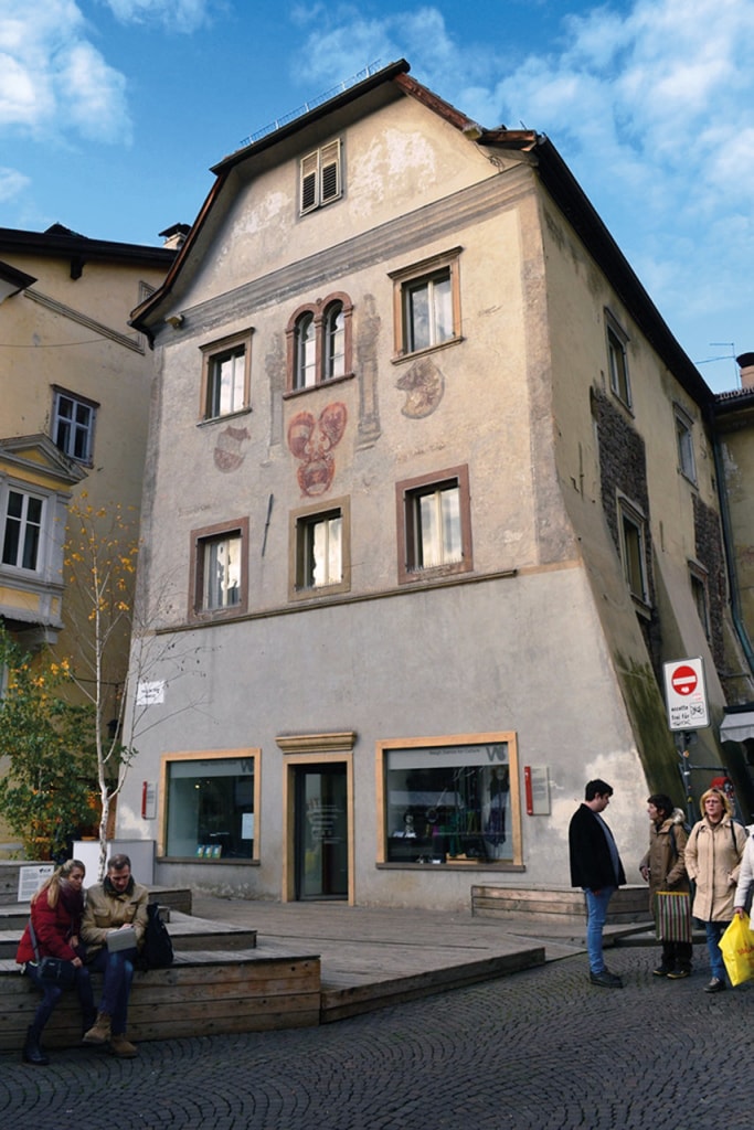 Despre renovarea clădirilor istorice după principii „verzi”