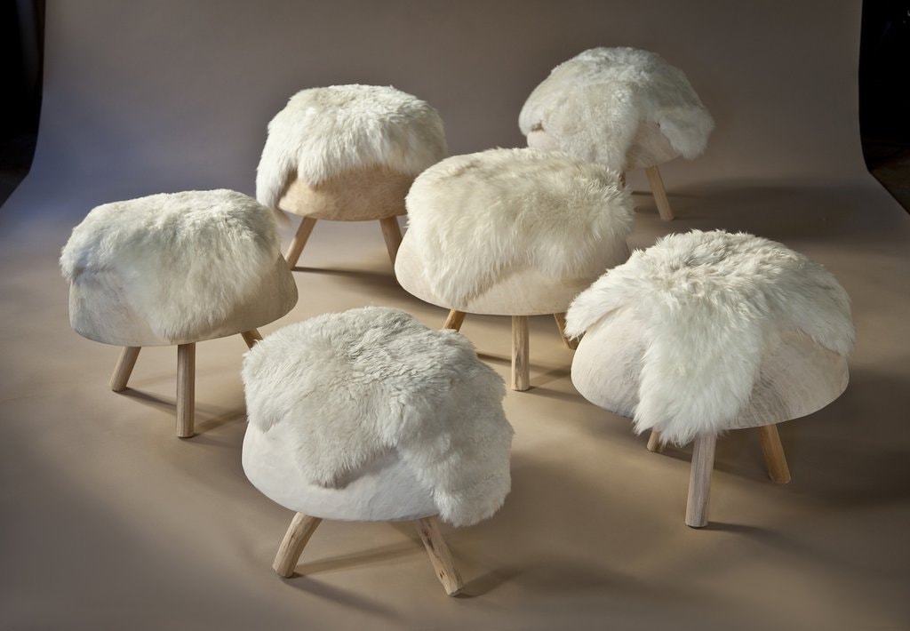 Ce obiecte gasiti la  Design Your Christmas! Primul targ de design romano-austriac