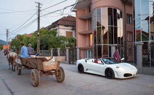 Mândrie şi Beton. De vorbă cu Petruţ Călinescu şi Ioana Hodoiu