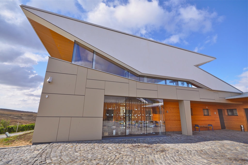 Lacerta poveste românească pe linia Paralelei 45 Nord