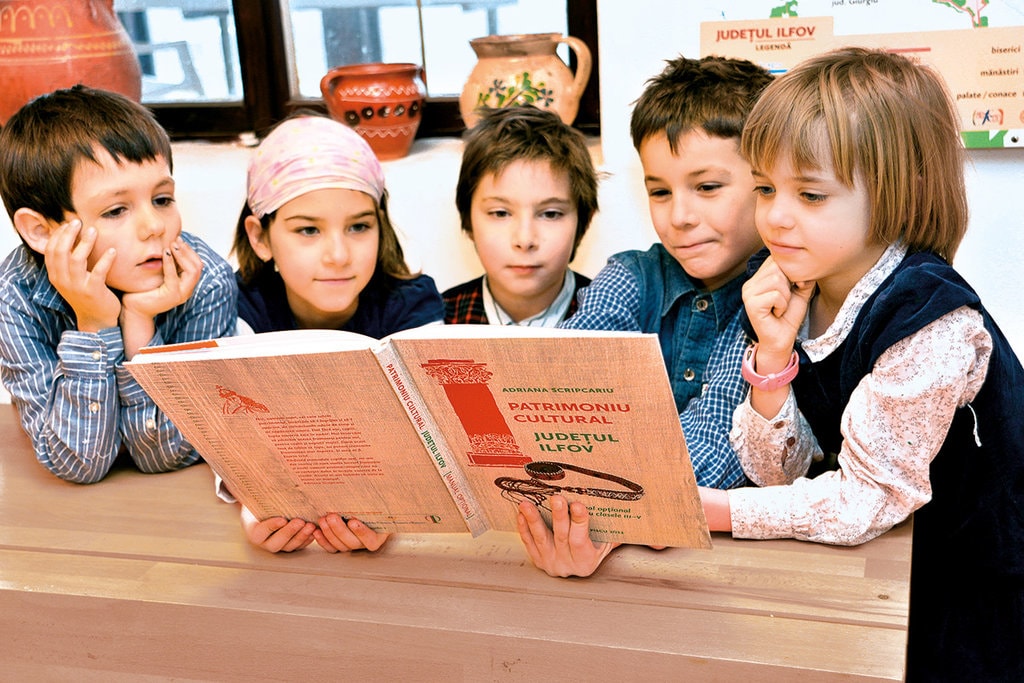 Despre arhitectură pe înţelesul copiilor (1). Şcoala Agatonia