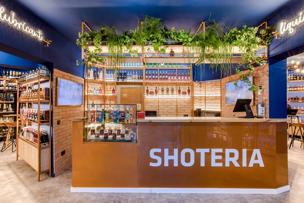 Albastrul-denim ca inspirație pentru noul magazin Shoteria