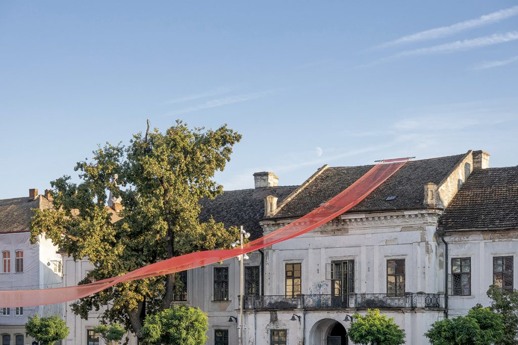 Cover me softly with a Thread