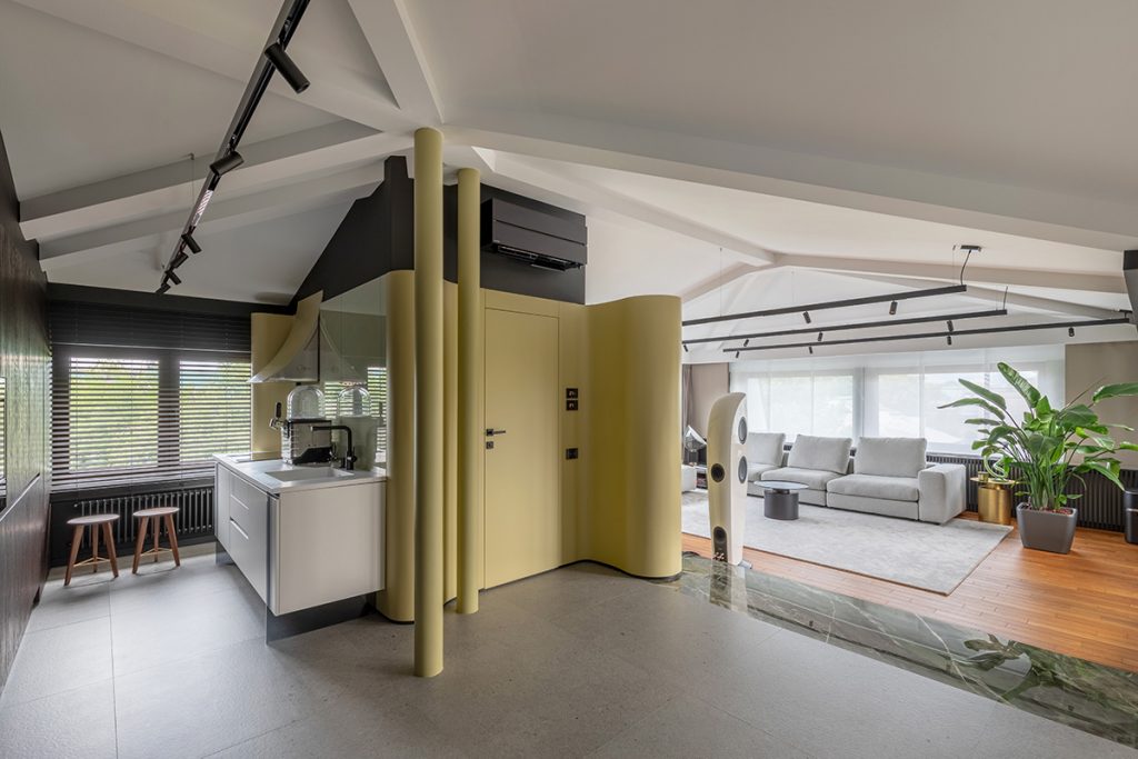 Contemporan natural. Raw Apartment, București