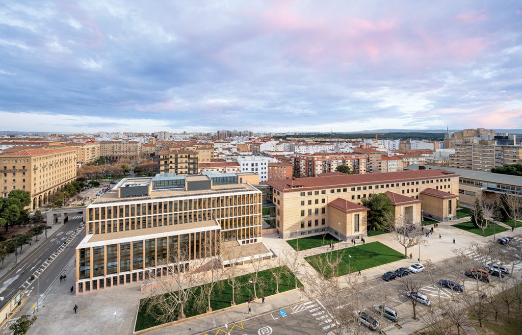 Forme de continuitate. Facultatea de Filosofie și Litere a Universității din Zaragoza