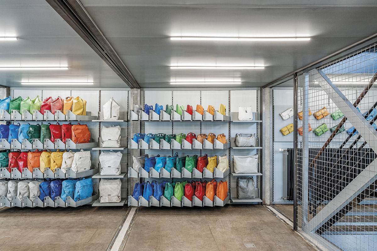 princ_FREITAG_Store-Zuerich_R-Line_RolandTaennler_RGB_HighRes