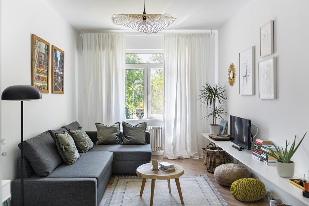 Interioare XS din România. Expresivitate în pragmatism