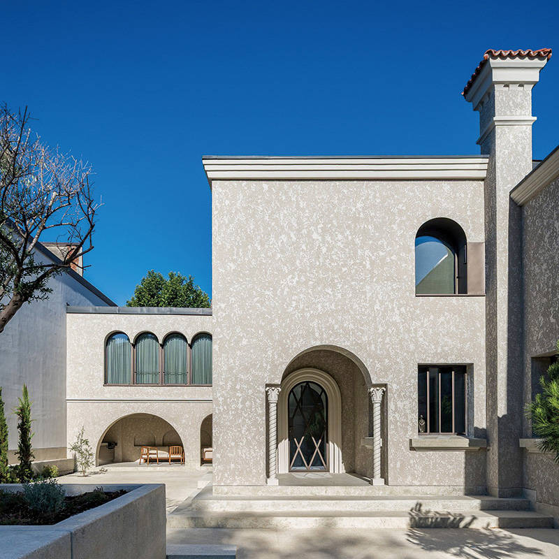 Casa I: pitoresc mediteraneean în cheie contemporană