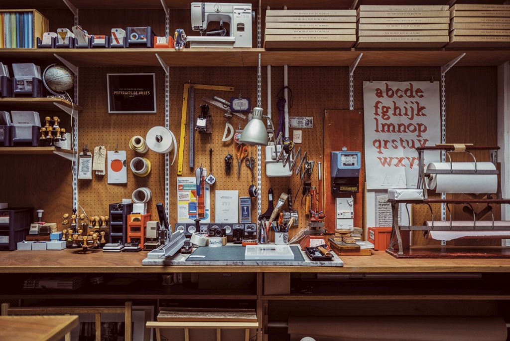 Sub semnul designului narativ: Saint-Lazare Paris/New York