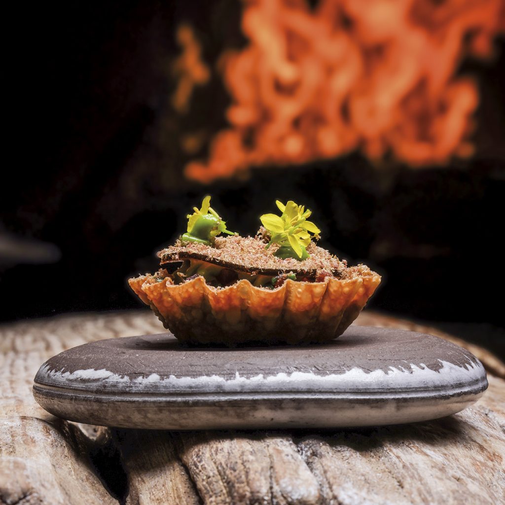 Chef Alexandru Dumitru, La Hambar: „Aducem amintiri în farfurie, reinterpretându-le într-o manieră modernă, dar cu rădăcini adânci în istoria și cultura noastră”