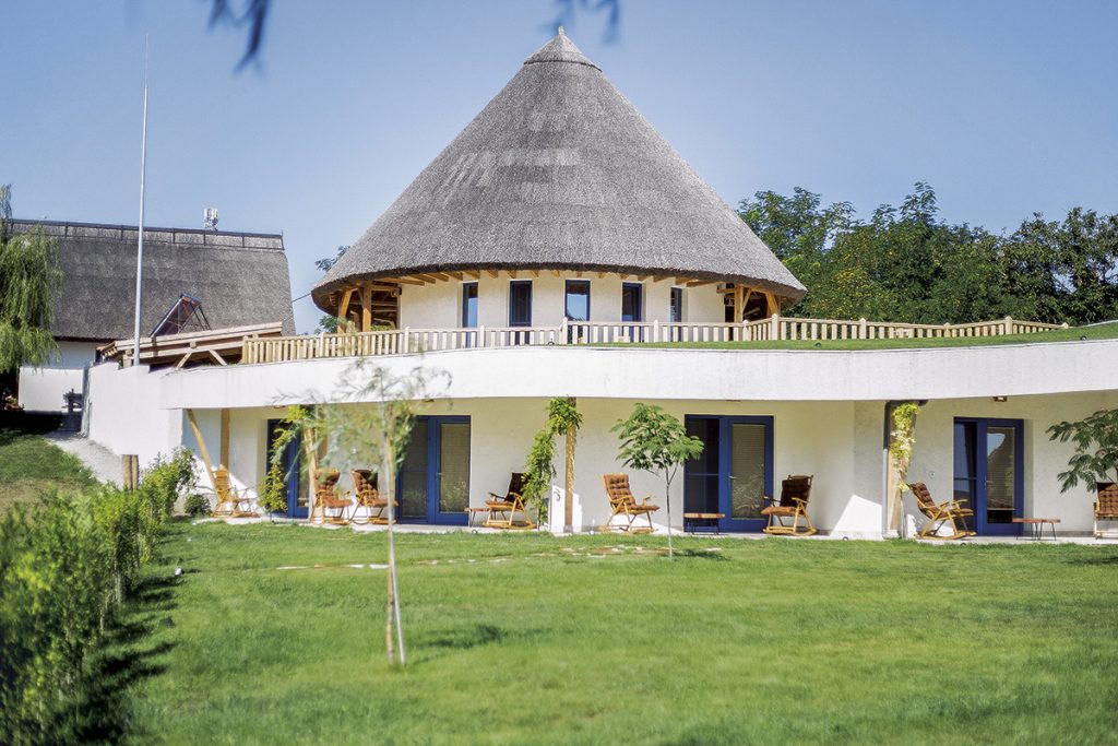 NEST, cuibul liniștit al Deltei