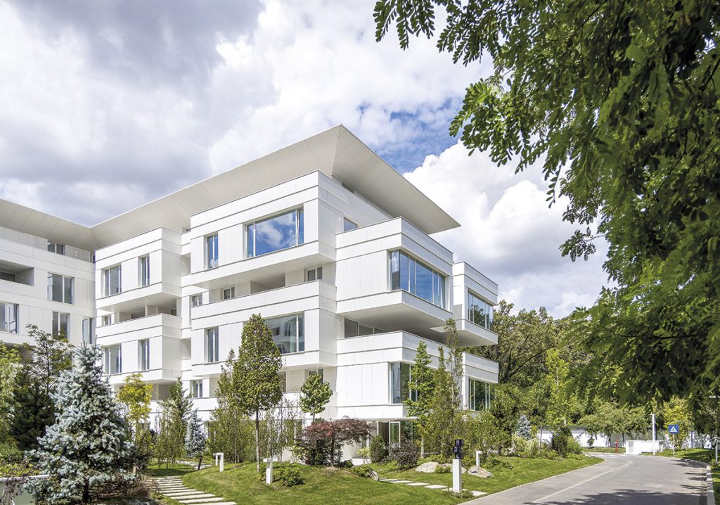 Locuire în inima pădurii: Stejarii Collection