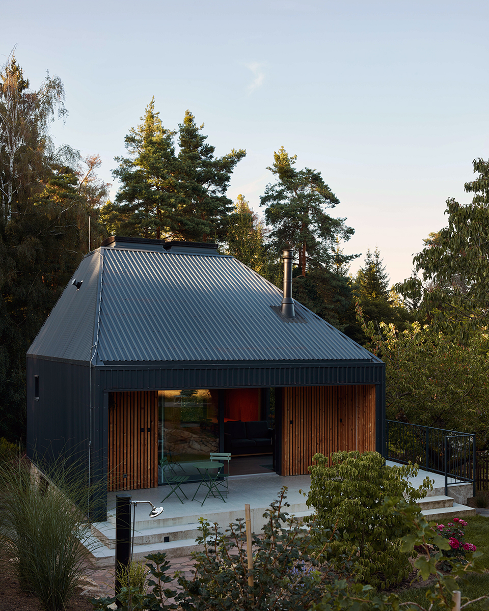 text1_atelier-hajny-skylight-hut-radek-ulehla-04