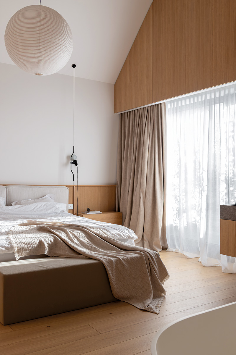 text2_IMG_5048-Enhanced-NR copy