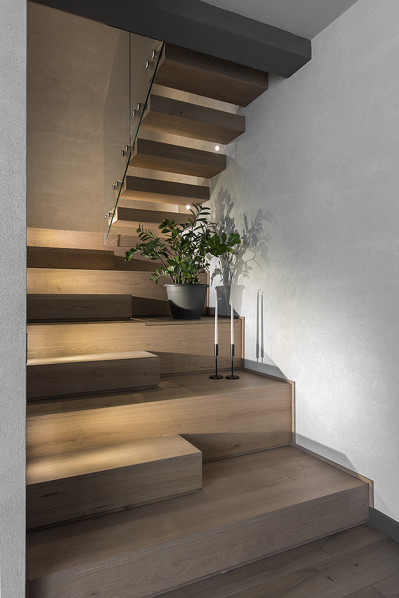 text3_Studio3plus (1)