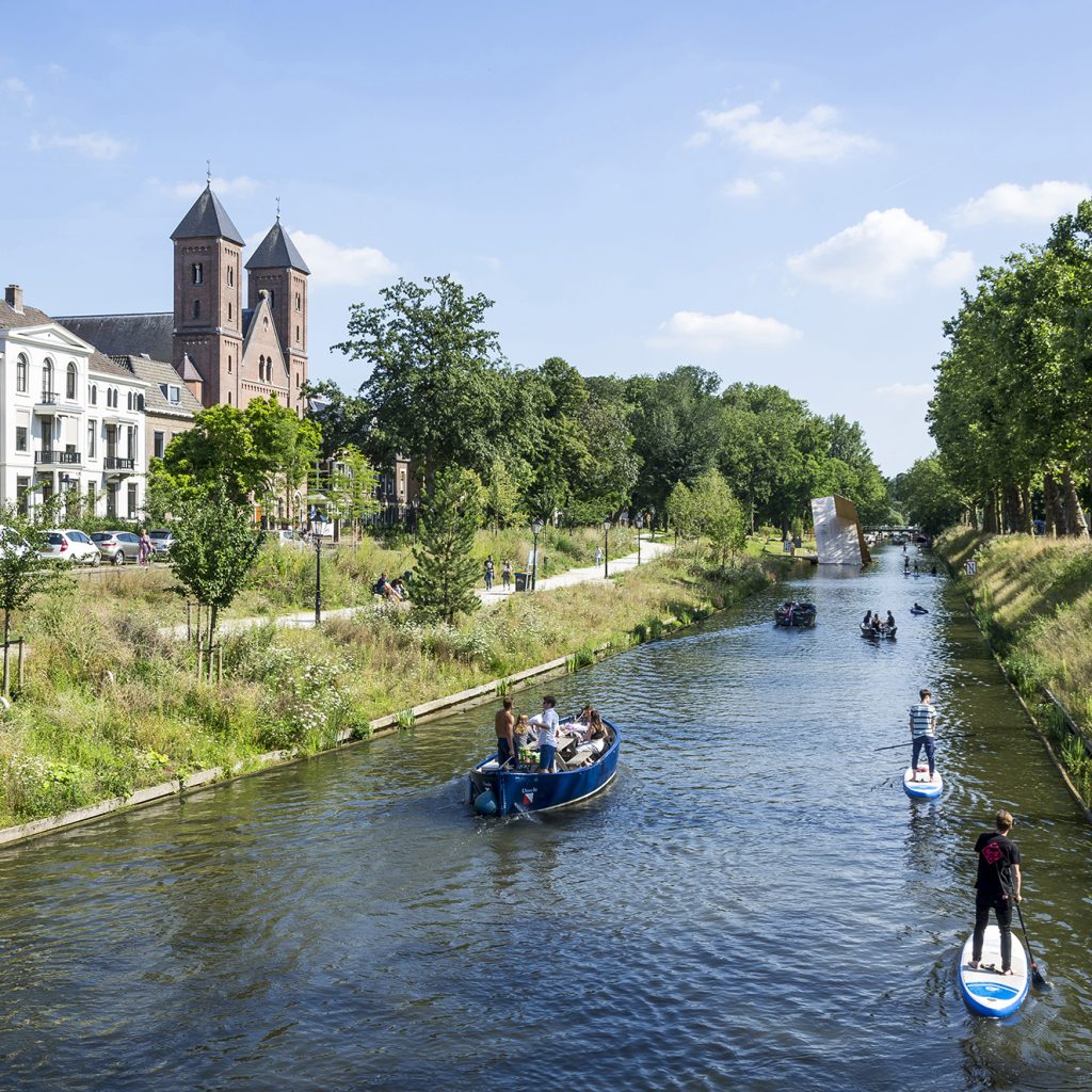 Proiectul de restaurare a canalului Catharijnesingel din Utrecht, câștigător al Premiului European pentru Spațiu Public Urban 2022
