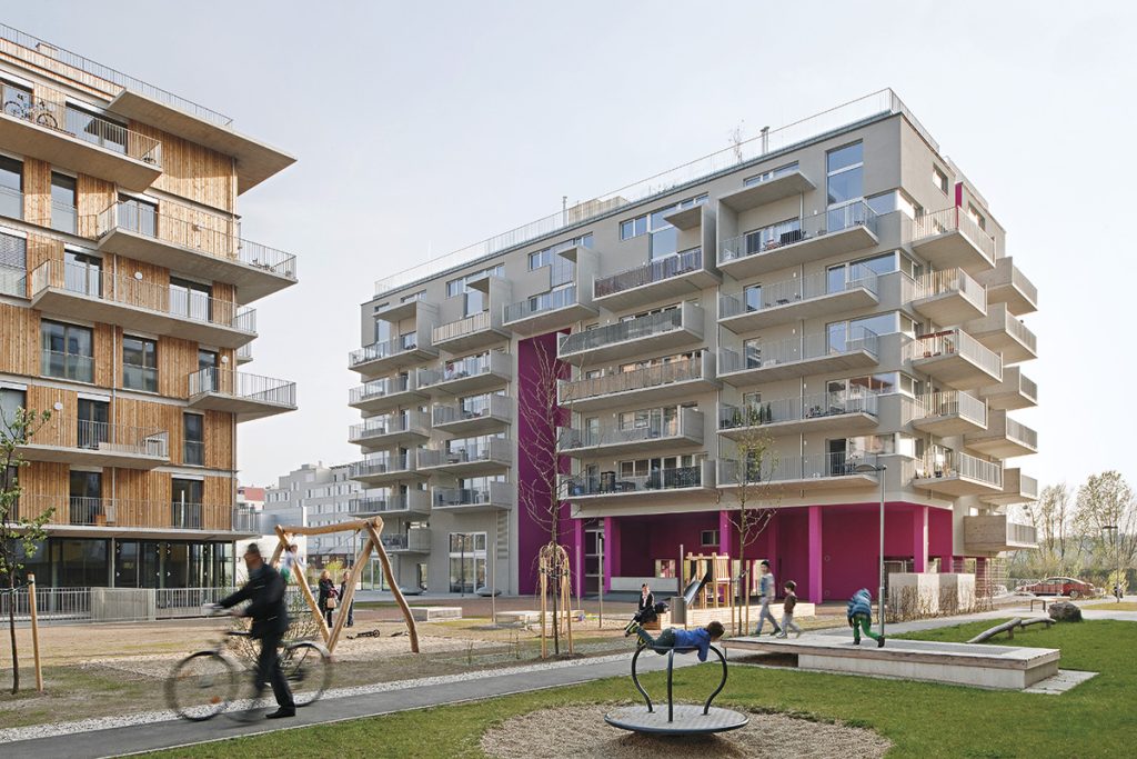 „Wohnen Mit Scharf!” sau locuirea cu de toate, la Viena